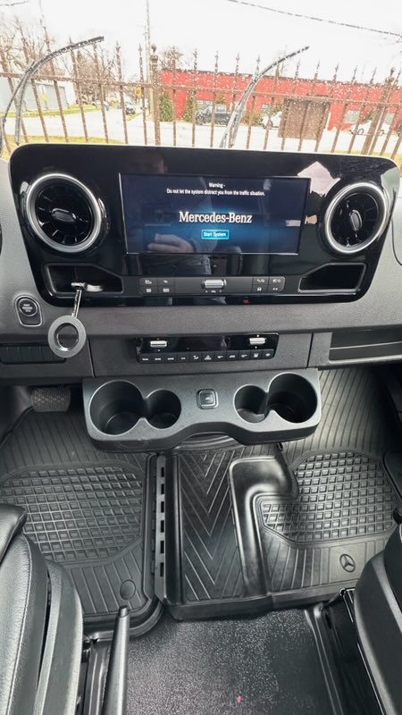 f854b935579d5e787c0704c8e99e82d8dd34ef4b9da569fa0c25e10ac7f65e02